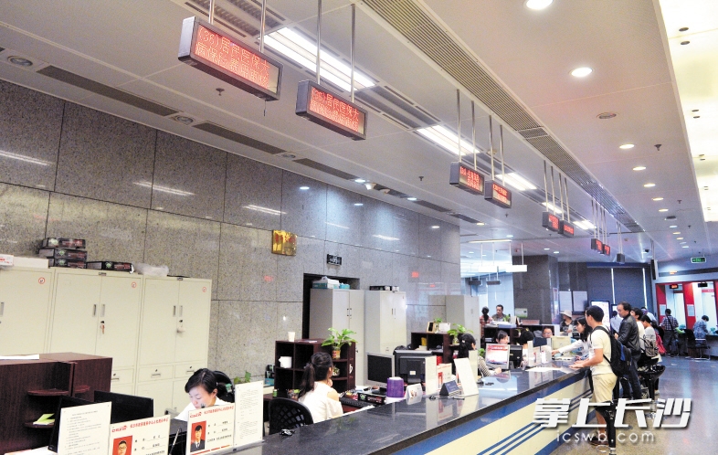 泉州同城24小时医保提取(同城医保卡转移怎么办理)